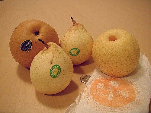 Fresh Asian pear